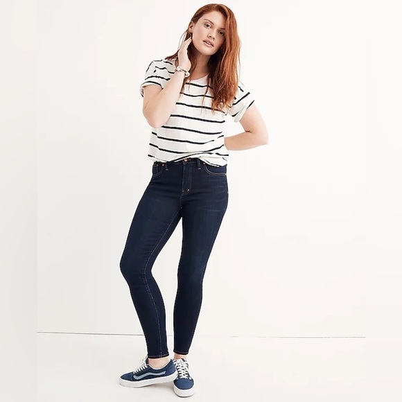 Madewell 9" Mid Rise Skinny Jeans in Larkspur Wash: Tencel Denim Edition 26 - Picture 1 of 12
